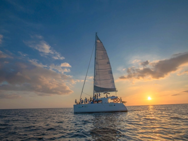 Private Romantic Sunset Yacht Cruise Around Koh Lipe 